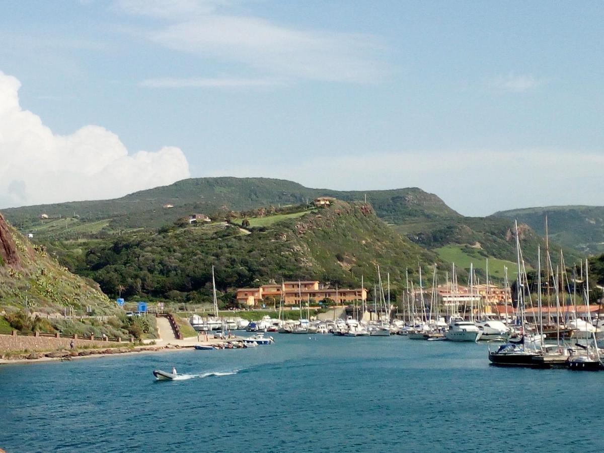 Grazioso Attico Vicino Alla Spiaggia E Al Centro Castelsardo Exterior foto